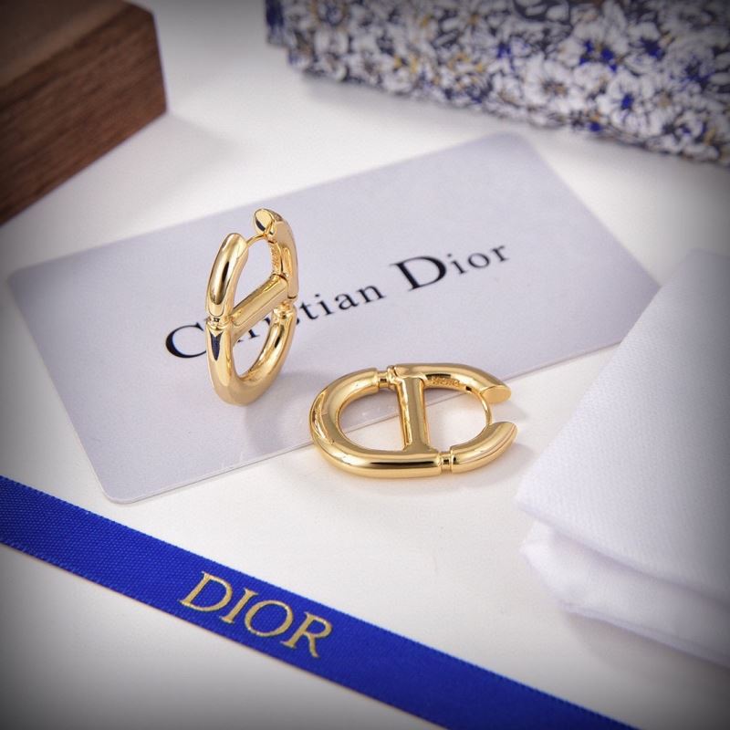 chr1st1an D10r earrings